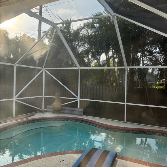 NWT JACE STRAPLESS ROMPER - Picture 4 of 4